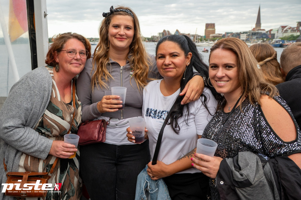 Ostseewelle Bootsparty