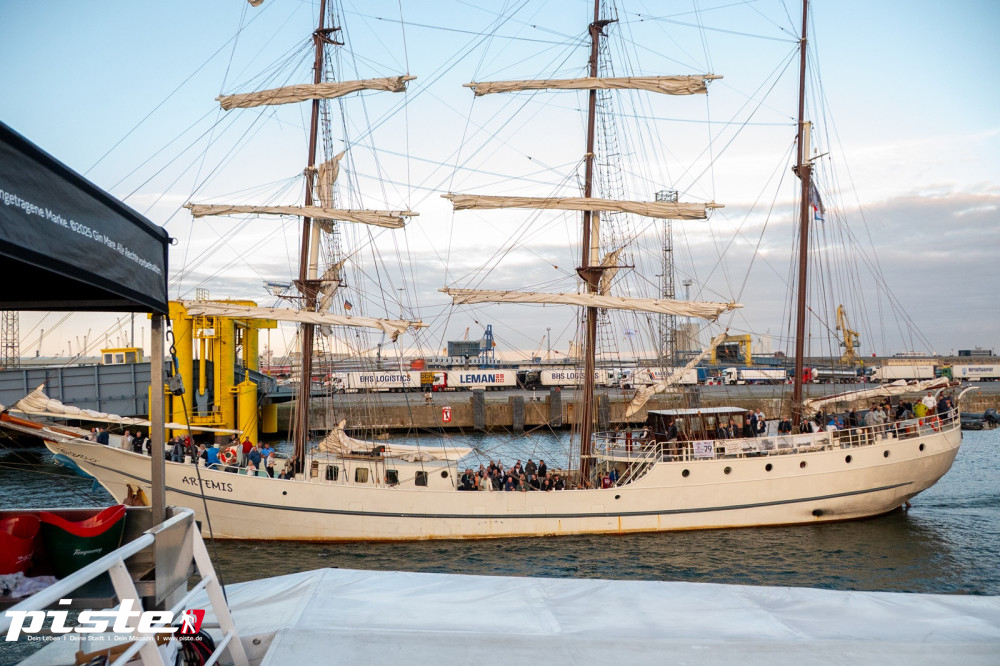 Ostseewelle Bootsparty