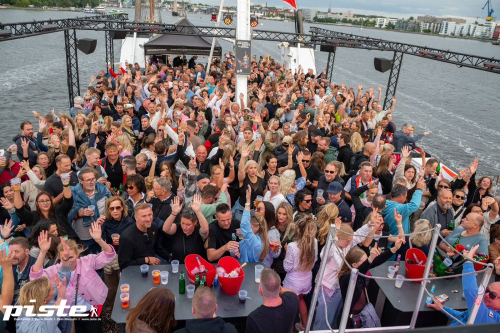 Ostseewelle Bootsparty