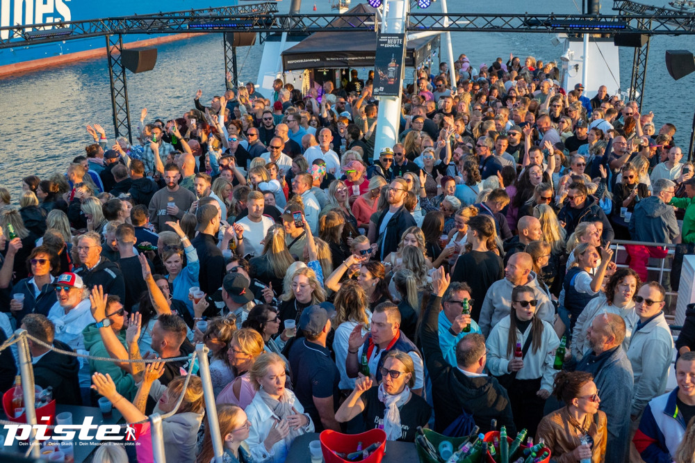Ostseewelle Bootsparty
