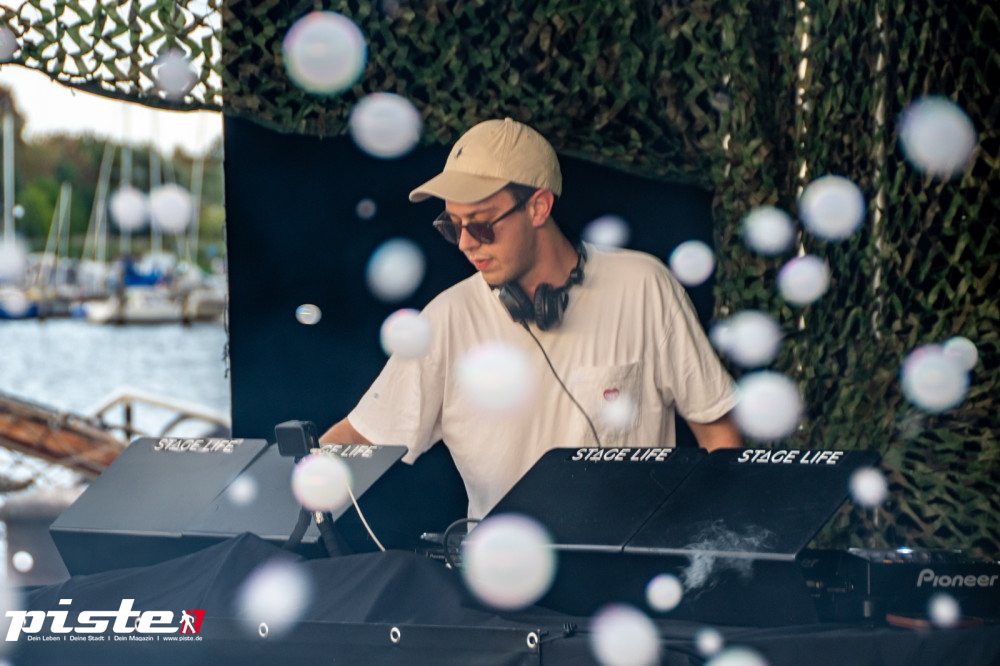 Harbour Session Vol. 2