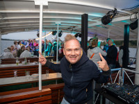 Cruise Sail