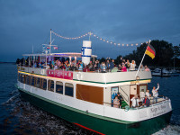 Cruise Sail