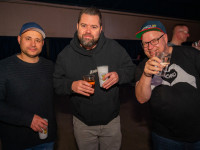 Und drinnen tanzt der Bär
