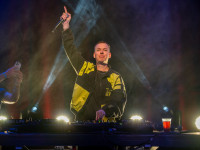 Und drinnen tanzt der Bär