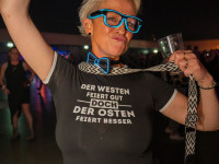 Und drinnen tanzt der Bär