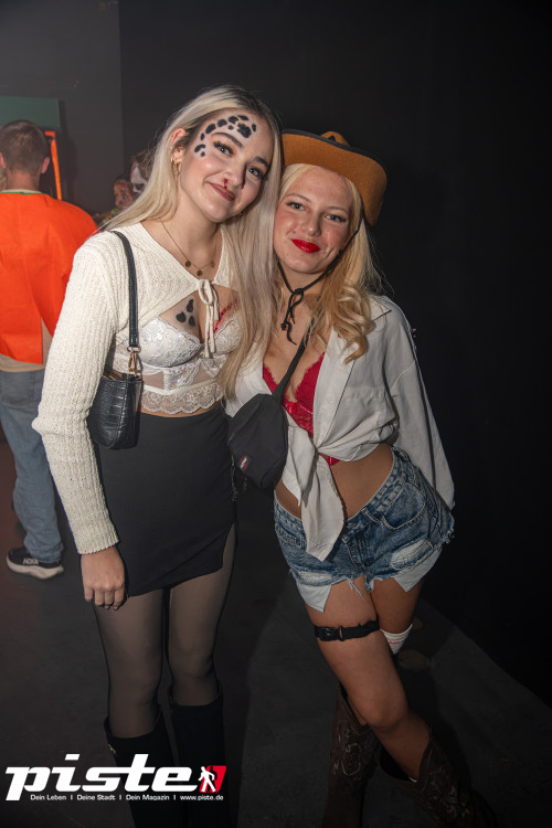 Houserasten meets Kxxma