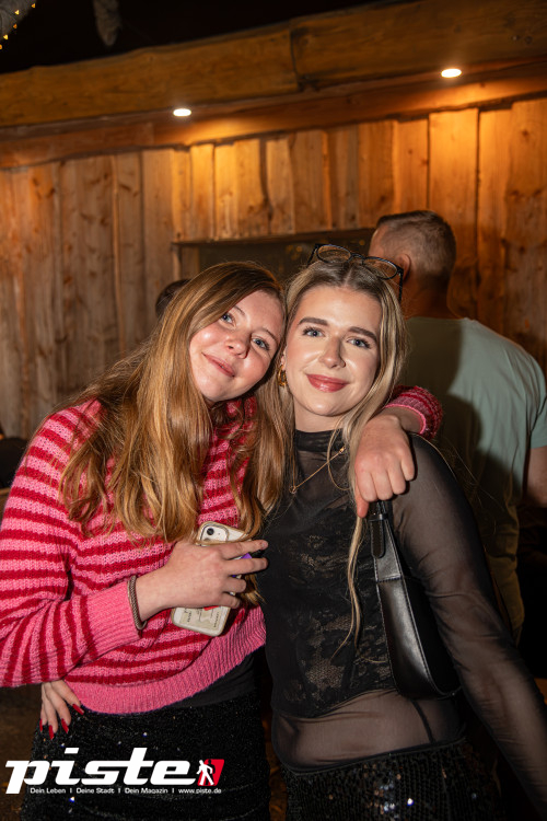 Houserasten meets Kxxma