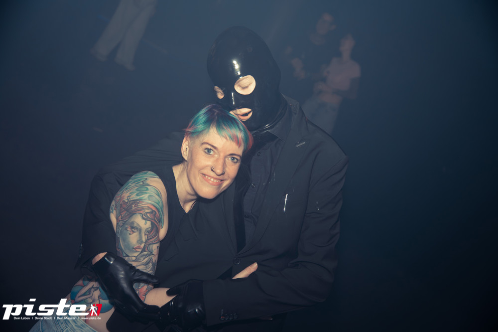 Houserasten meets Kxxma