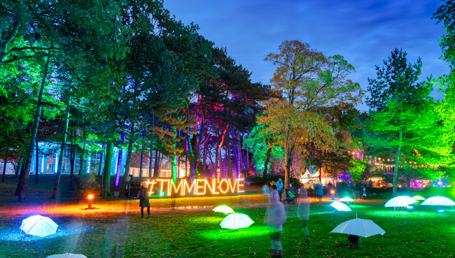 Magische Lichtmomente im Kurpark