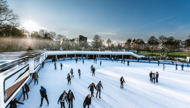 Saisonstart bei der Eis Arena Hamburg