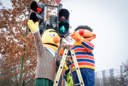 Ernie und Bert werden Ampelmännchen in Hamburg