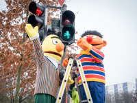 Ernie und Bert werden Ampelmännchen in Hamburg