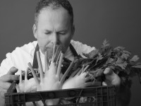 Jens Rittmeyer am Herd im Restaurant Fritz