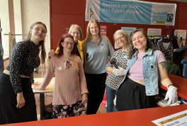 Pop-up-Kleidertausch im Rostocker Rathaus 