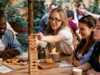 Nachbarschaftlicher Spieleabend