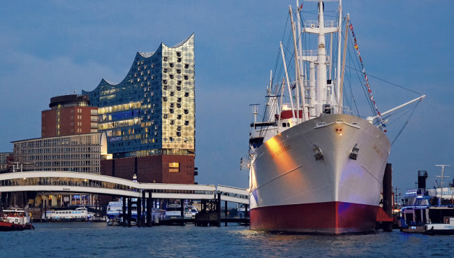Cap San Diego lädt zum Open Ship ein