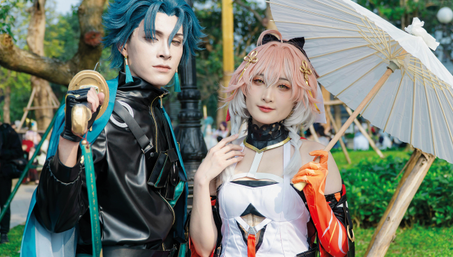 Cosplay, Comics & Co. in Bibliothek und Buchladen