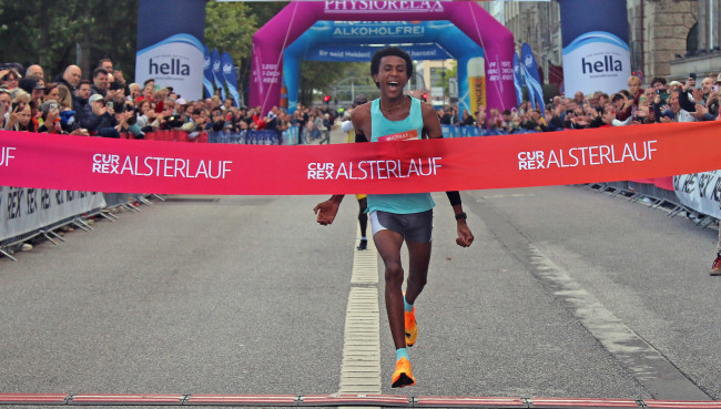 Kefyalew Sileshi egalisiert Streckenrekord beim CURREX Alsterlauf
