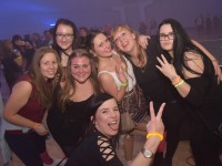 VENGA VENGA - Die 90er & 2000er Party