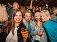 Choco Club: Urban Beach