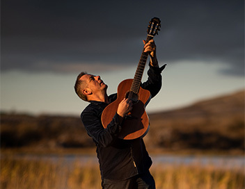 Luka Bloom