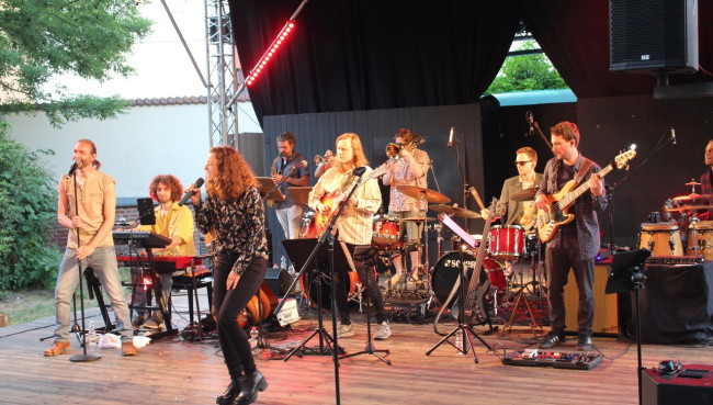 Phil Collins Tribute Show